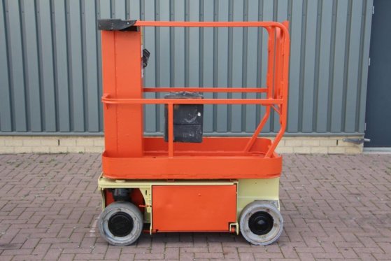 JLG 1230 ES Electric, 5.6m Working height, Non Marking 1230 ES Electric, 5.6m Working height, Non Marking 2007 2 image 6