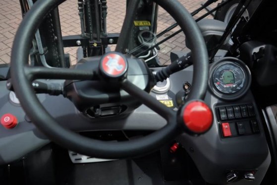 Manitou MC25-4 Valid Inspection, *Guarantee, Diesel, 4x4 D MC25-4 Valid Inspection, *Guarantee, Diesel, 4x4 D 2022 2 Rough...