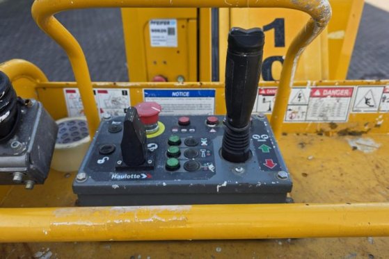 Haulotte STAR 10 Electric, 10m Working Height, 3m Reach, 20 Haulotte STAR 10 Electric, 10m Working Height, 3m Reach, 20 20...