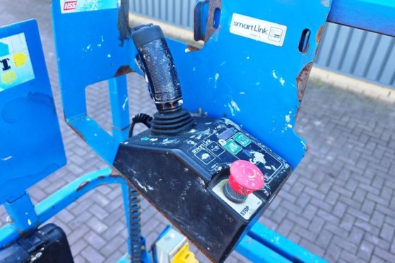 Genie GS2632 Electric, 10m Working Height, Non Marking T GS2632 Electric, 10m Working Height, Non Marking T 2015 2 Scissor...
