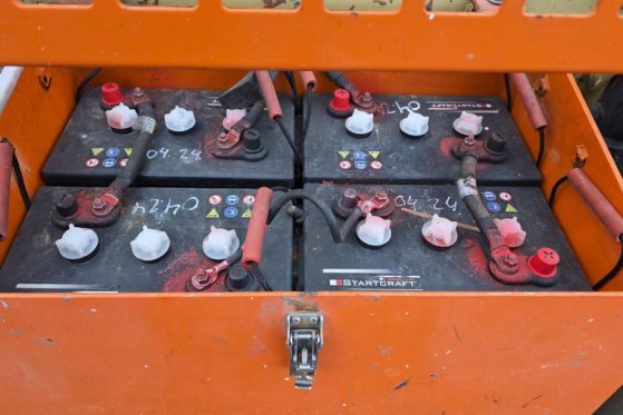 JLG M4069 Hybrid, 14.2m Working Height, 360kg Capacity M4069 Hybrid, 14.2m Working Height, 360kg Capacity 2007 2 Scissor L...