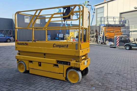 Haulotte Compact 8 Electric, 8.2m Working Height, 350kg Cap Haulotte Compact 8 Electric, 8.2m Working Height, 350kg Cap 20...