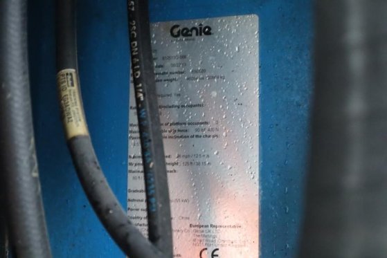 Genie S125 Diesel, 4x4x4 Drive, 40.1m Working Height, 24 S125 Diesel, 4x4x4 Drive, 40.1m Working Height, 24 2013 2 image 18