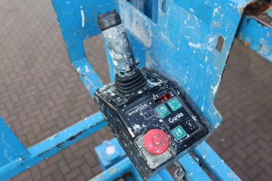 Genie GS4069DC Electric, 14m Working Height, 363kg Capac GS4069DC Electric, 14m Working Height, 363kg Capac 2014 2 Scissor...