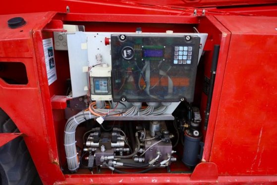 PB LIFT S151-19E 4x4 Electric, 4x4 Drive, 15m Working PB LIFT S151-19E 4x4 Electric, 4x4 Drive, 15m Working 2012 2 Scissor...