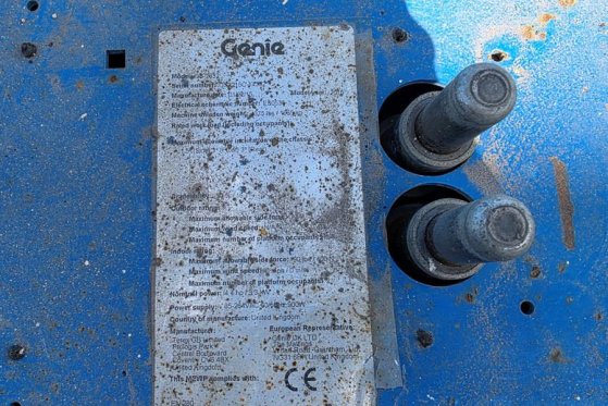 Genie GS2632 Electric, 10m Working Height, 227kg Capacit GS2632 Electric, 10m Working Height, 227kg Capacit 2015 2 Scissor...