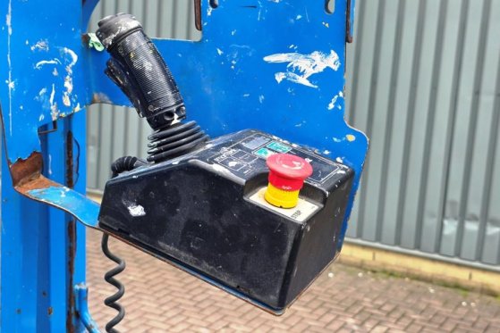 Genie GS3246 Electric, Working Height 11.75 m, 318kg Cap GS3246 Electric, Working Height 11.75 m, 318kg Cap 2015 2 image 6