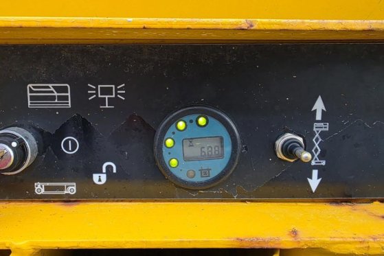 Haulotte Compact 8 Electric, 8.2m Working Height, 350kg Cap Haulotte Compact 8 Electric, 8.2m Working Height, 350kg Cap 20...