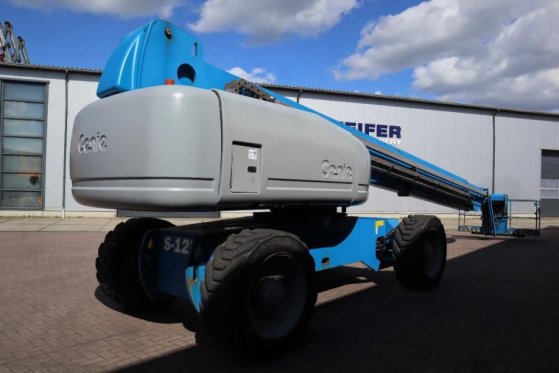 Genie S125 Valid inspection, *Guarantee! Diesel, 4x4x4 D S125 Valid inspection, *Guarantee! Diesel, 4x4x4 D 2017 2 image 7