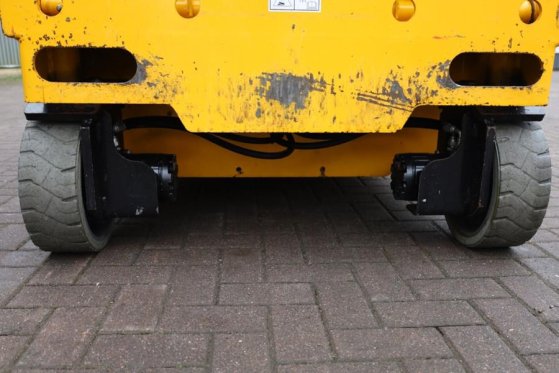 Haulotte Compact 10 Electric, 10.2m Working Height, 450kg C Haulotte Compact 10 Electric, 10.2m Working Height, 450kg C 20...