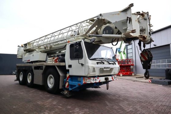 Grove GMK3055 Diesel, 6x6x6, 55t Capacity, 43m Main Boom GMK3055 Diesel, 6x6x6, 55t Capacity, 43m Main Boom 2008 2 Mobile ...
