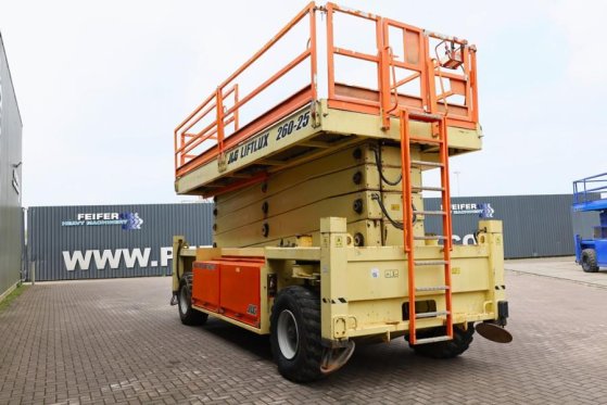 JLG 260-25 Diesel, 4x4 Drive, 9.80m Hydraulic Deck Ext 260-25 Diesel, 4x4 Drive, 9.80m Hydraulic Deck Ext 2008 2 Scissor L...