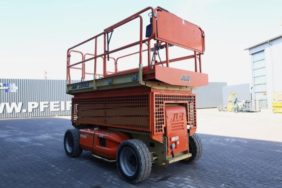JLG 3369LE Electric, 12m Working Height, 450kg Capacit 3369LE Electric, 12m Working Height, 450kg Capacit 2012 2 Scissor L...
