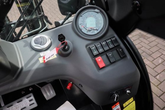 Manitou MC25-4 Valid Inspection, *Guarantee, Diesel, 4x4 D MC25-4 Valid Inspection, *Guarantee, Diesel, 4x4 D 2022 2 Rough...
