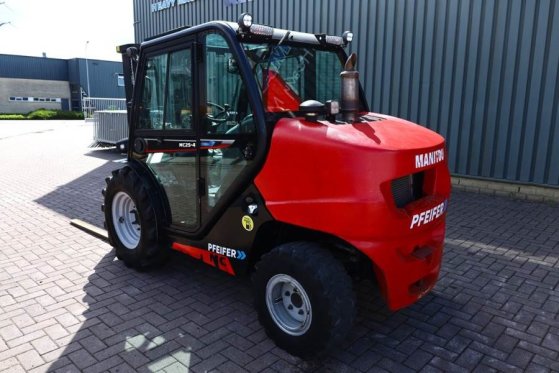 Manitou MC25-4 Valid Inspection, *Guarantee, Diesel, 4x4 D MC25-4 Valid Inspection, *Guarantee, Diesel, 4x4 D 2021 2 Rough...