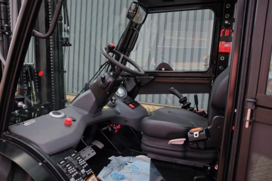 Manitou MC25-4 Valid Inspection, *Guarantee, Diesel, 4x4 MC25-4 Valid Inspection, *Guarantee, Diesel, 4x4 2022 2 Rough Ter...