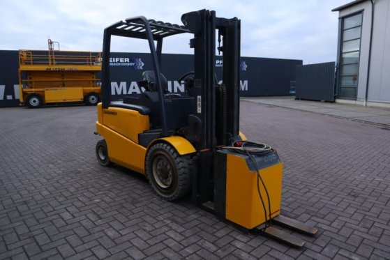 Jungheinrich EFG535 Electric, Lifting Height 4700mm, Freelift 1 EFG535 Electric, Lifting Height 4700mm, Freelift 1 2009 2 ...