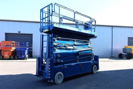 PB LIFT S225-12ES Electric, 22.5m Working Height, 450 PB LIFT S225-12ES Electric, 22.5m Working Height, 450 2016 2 Scissor...