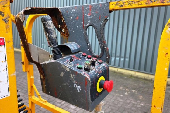 Haulotte Star 6 Electric, Non Marking Tyres, 5.8m Working H Haulotte Star 6 Electric, Non Marking Tyres, 5.8m Working H 20...