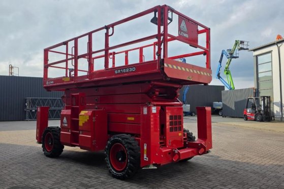 LGMG SR1623D Diesel 4x4 Drive, 18m Working Height, 680 LGMG SR1623D Diesel 4x4 Drive, 18m Working Height, 680 2023 2 Sciss...