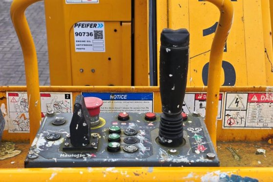 Haulotte STAR 10 Electric, 10m Working Height, 3m Reach, 20 Haulotte STAR 10 Electric, 10m Working Height, 3m Reach, 20 20...