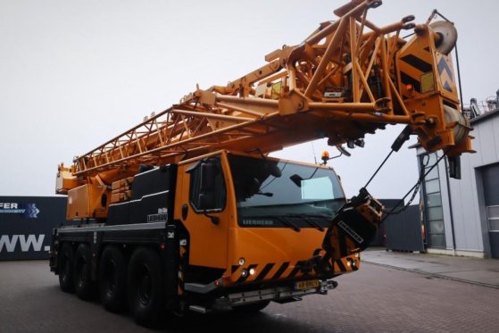 Liebherr LTM1070-4.2 Dutch Vehicle Registration, Valid Insp 683 2016 2 Mobile Cranes image 7