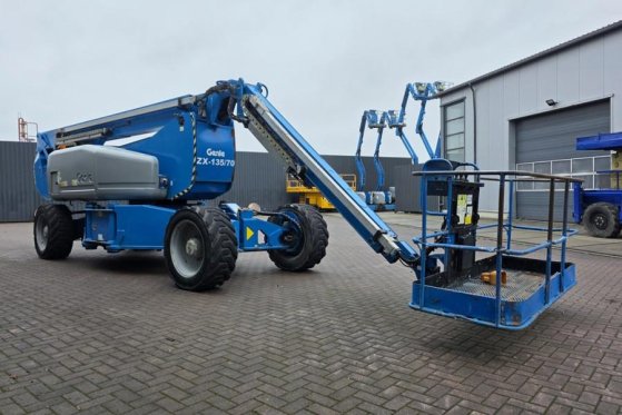 Genie ZX135/70 Diesel, 4x4x4 Drive, 43m Lifting Height, ZX135/70 Diesel, 4x4x4 Drive, 43m Lifting Height, 2016 2 image 22