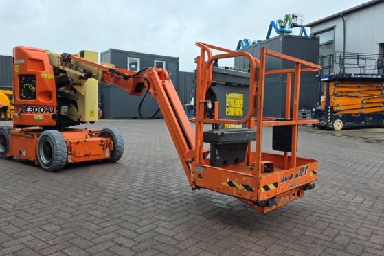 JLG E300AJ As-Is, Electric, 11m Working Height, 6.77m, E300AJ As-Is, Electric, 11m Working Height, 6.77m, 2011 2 image 22