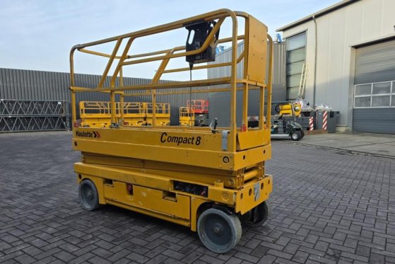 Haulotte Compact 8 Electric, 8.2m Working Height, 350kg Cap Haulotte Compact 8 Electric, 8.2m Working Height, 350kg Cap 20...