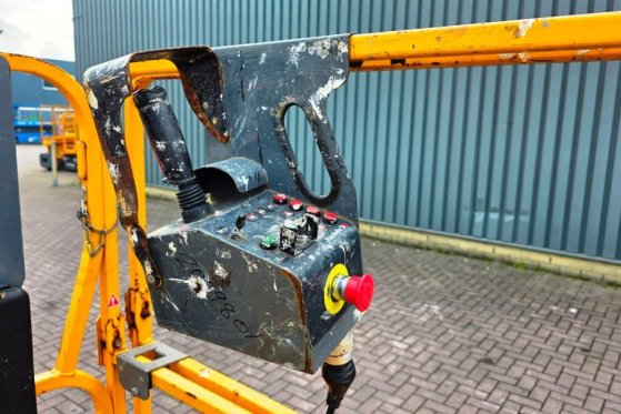 Haulotte Optimum 8 Electric, 7.77m Working Height, 230kg Ca Haulotte Optimum 8 Electric, 7.77m Working Height, 230kg Ca 20...