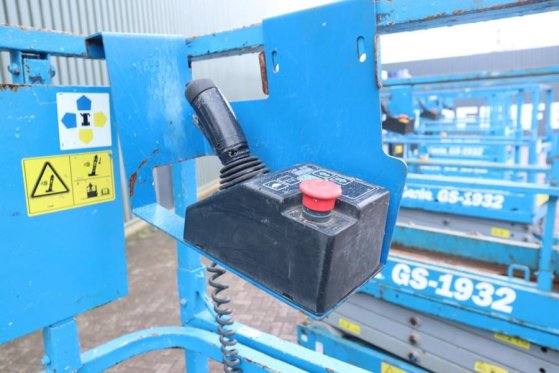 Genie GS1932 Electric, Working Height 7.8 m, 227kg Capac 4842 2013 2 Scissor Lifts image 7