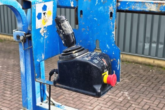 Genie GS2646 Electric, Working Height 9.80m, Capacity 45 GS2646 Electric, Working Height 9.80m, Capacity 45 2005 2 Scissor...