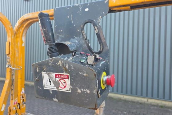 Haulotte Optimum 8 Electric, 7.77m Working Height, 230kg Ca Haulotte Optimum 8 Electric, 7.77m Working Height, 230kg Ca 20...