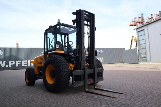 JCB 930-4 T4 Valid inspection, Diesel, 4x4 Drive, 5500 10124 2017 2 Rough Terrain Forklift image 22