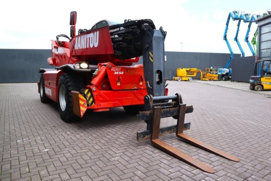 Manitou MRT3050 Diesel, 4x4x4 Drive, 5000kg Capacity, 30m MRT3050 Diesel, 4x4x4 Drive, 5000kg Capacity, 30m 2008 2 image 22