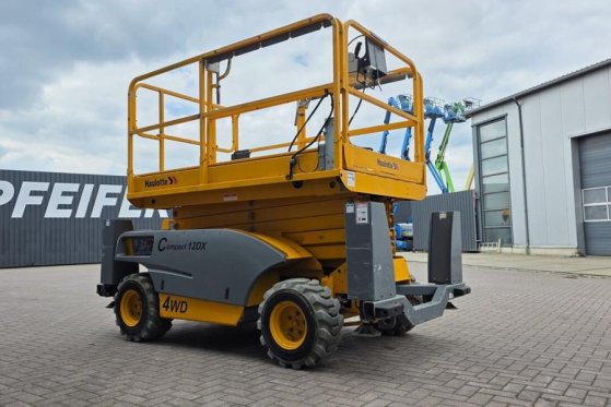 Haulotte Compact 12DX Diesel, 4x4 Drive, 12m Working Height Haulotte Compact 12DX Diesel, 4x4 Drive, 12m Working Height 20...