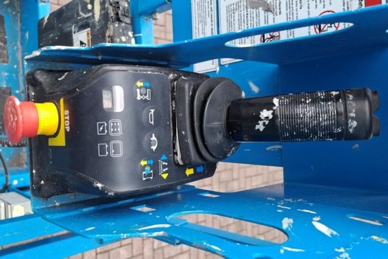 Genie GS1932 Electric, Batteries 10-2025, Working Height 4842 2010 2 image 7