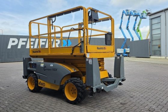 Haulotte COMPACT 10DX Diesel, 4x4 Drive, 10.2m Working Heig Haulotte COMPACT 10DX Diesel, 4x4 Drive, 10.2m Working Heig 20...