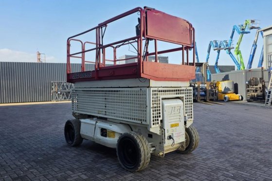 JLG 4069LE Electric, 14.2m Working Height, 360kg Capac 4069LE Electric, 14.2m Working Height, 360kg Capac 2008 2 Scissor L...