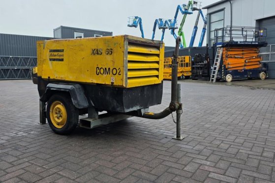 Atlas Copco XAS66 As-Is, Diesel, Volume flow: ± 3,4 – 3,7 m³/m XAS66 As-Is, Diesel, Volume flow: ± 3,4 – 3,7 m³/m 1997 2 C...