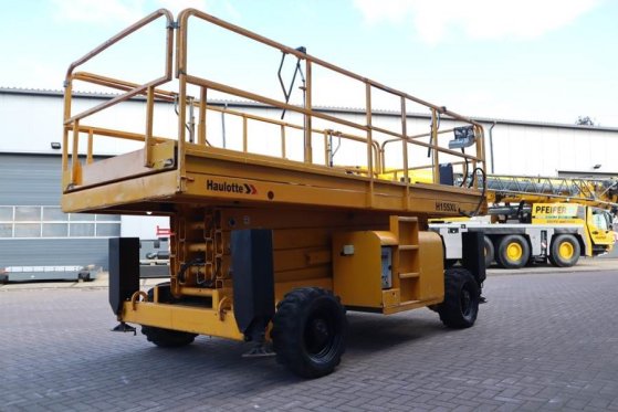 Haulotte H15SXL Diesel, 4x4 Drive, 15m Working Height, 500k Haulotte H15SXL Diesel, 4x4 Drive, 15m Working Height, 500k 20...