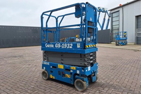 Genie GS1932 E-Drive Several In Stock, 8m Working Height 4842 2022 2 Scissor Lifts image 8