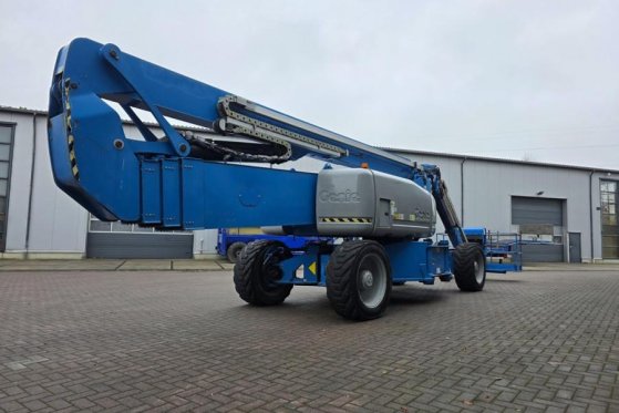Genie ZX135/70 Diesel, 4x4x4 Drive, 43m Lifting Height, ZX135/70 Diesel, 4x4x4 Drive, 43m Lifting Height, 2016 2 image 8