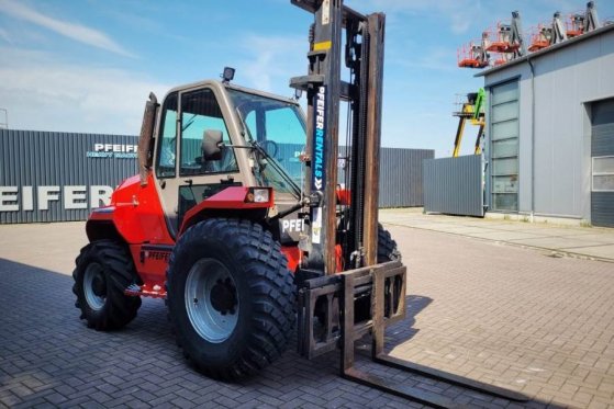 Manitou M30-4 Valid Inspection, *Guarantee, Diesel, 4x4 Dr M30-4 Valid Inspection, *Guarantee, Diesel, 4x4 Dr 2015 2 Rough...