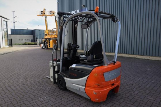 Still RX50-15 Electric, Duplex Mast 3700mm, Freelift 185 RX50-15 Electric, Duplex Mast 3700mm, Freelift 185 2008 2 Forklif...