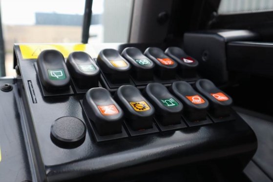 Manitou M30-4 Valid inspection, *Guarantee! Diesel, 4x4 D M30-4 Valid inspection, *Guarantee! Diesel, 4x4 D 2024 2 Rough T...
