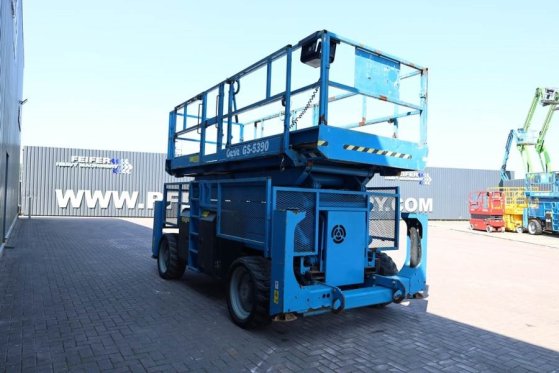 Genie GS5390 Diesel, 4x4 Drive, 18.15m Working Height, 6 GS5390 Diesel, 4x4 Drive, 18.15m Working Height, 6 2014 2 Scissor...