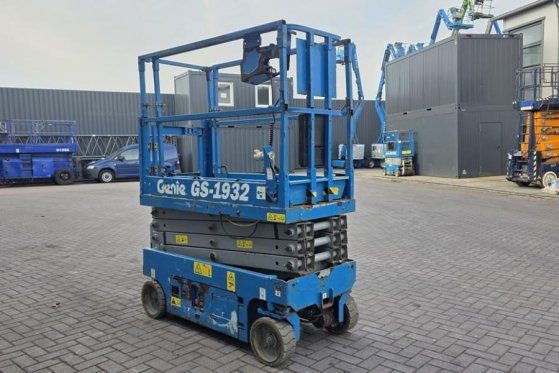 Genie GS1932 Electric, Working Height 7.8 m, 227kg Capac 4842 2013 2 Scissor Lifts image 8