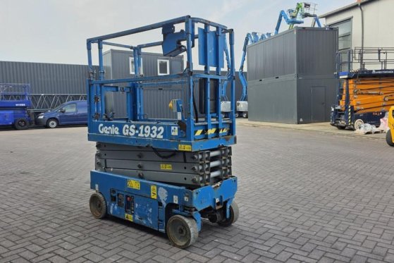 Genie GS1932 Electric, Working Height 7.8 m, 227kg Capac 4842 2013 2 Scissor Lifts image 8