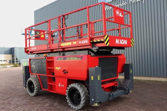 Magni DS1823RT New And Available Directly From Stock, Di MAGNI DS1823RT New And Available Directly From Stock, Di 2021 2 S...